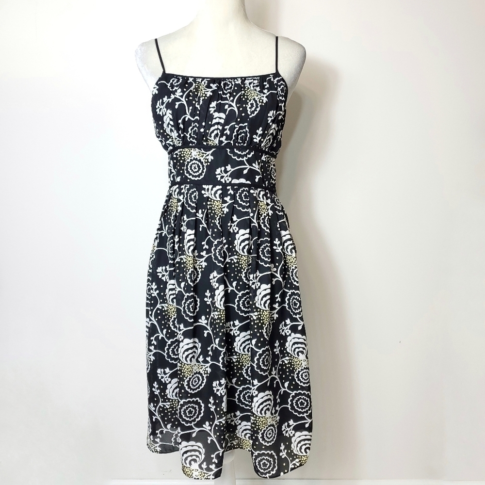 Petite Sophisticate sleeveless dress size 4P